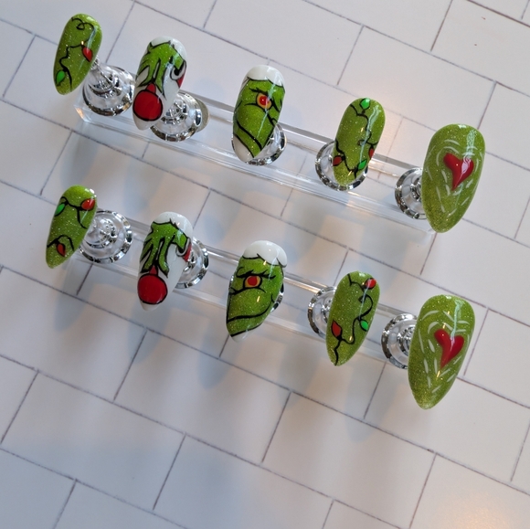 Handcrafted Grinch Christmas Press On Nails Medium Almond Handmade Holiday - Picture 5 of 11